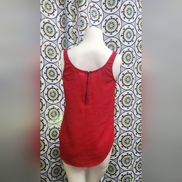 dip Tank Top - Picture 2 of 3